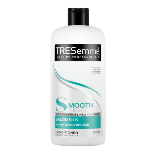 TRESemmé Smooth and Silky Conditioner_front of bottle image_900ml_product image