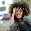 Curly Weave: Curls with highlights