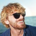 Men's Perm: Close Beard
