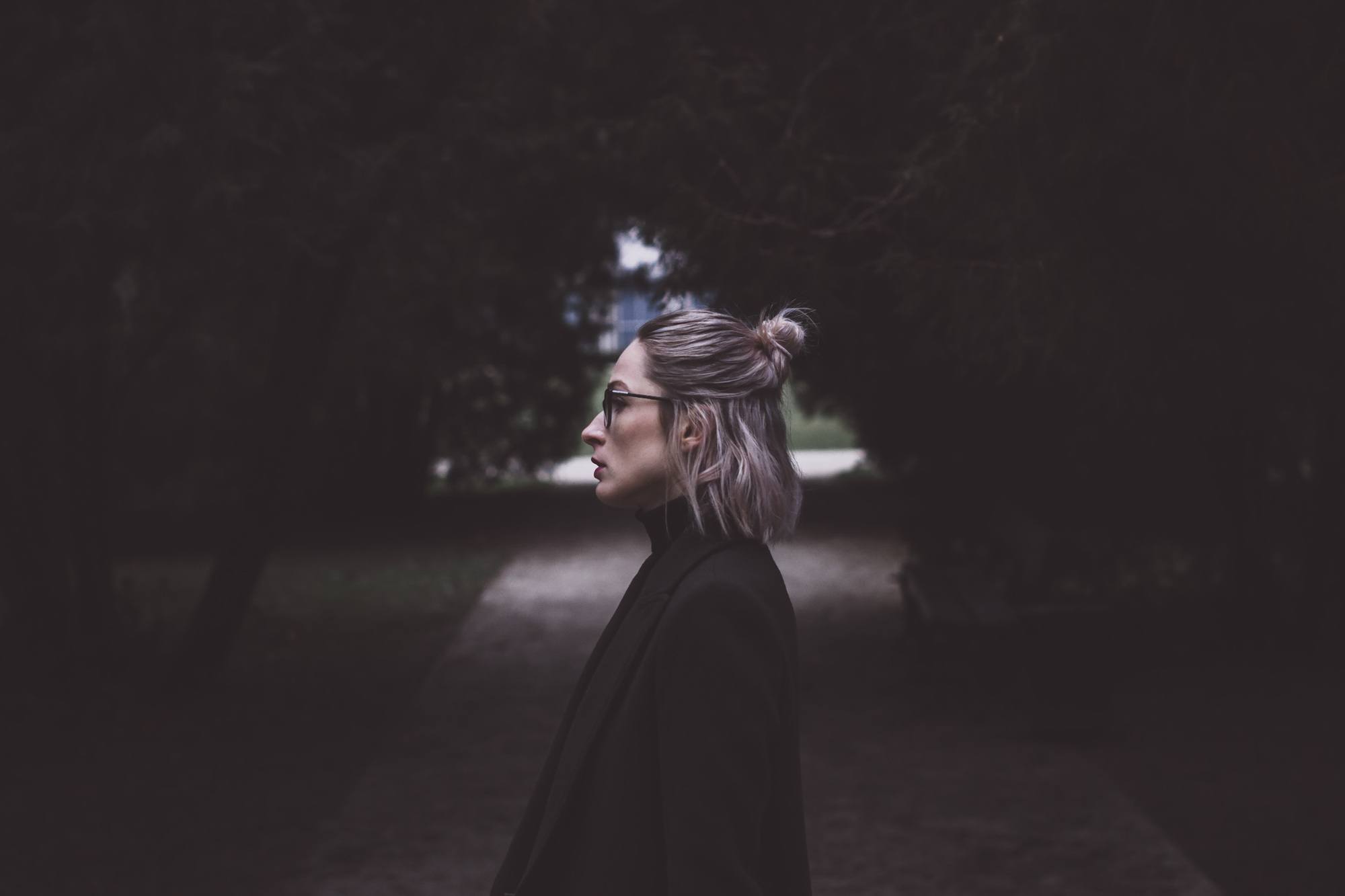 woman with ponytail