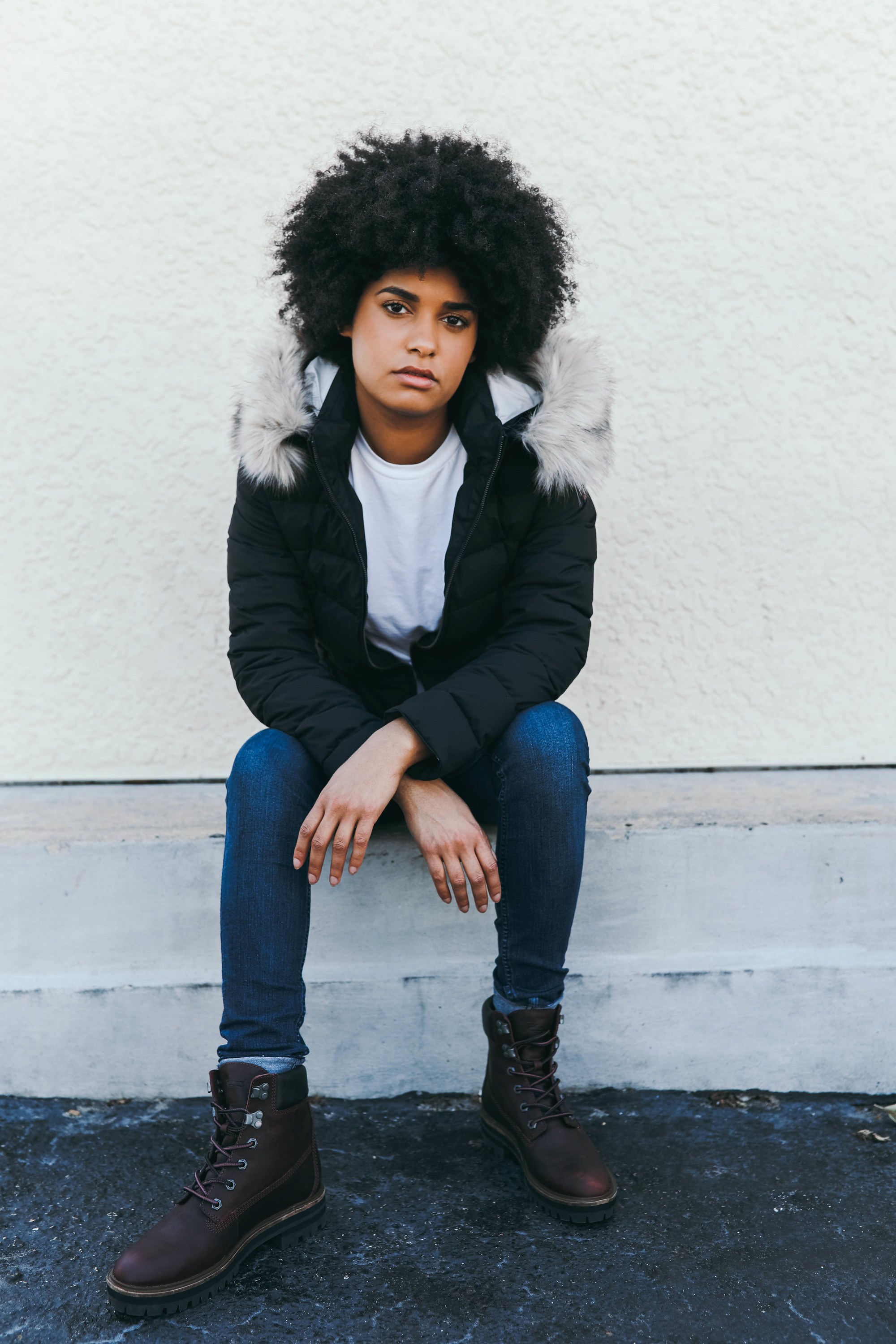 Au natural: woman wearing her natural afro