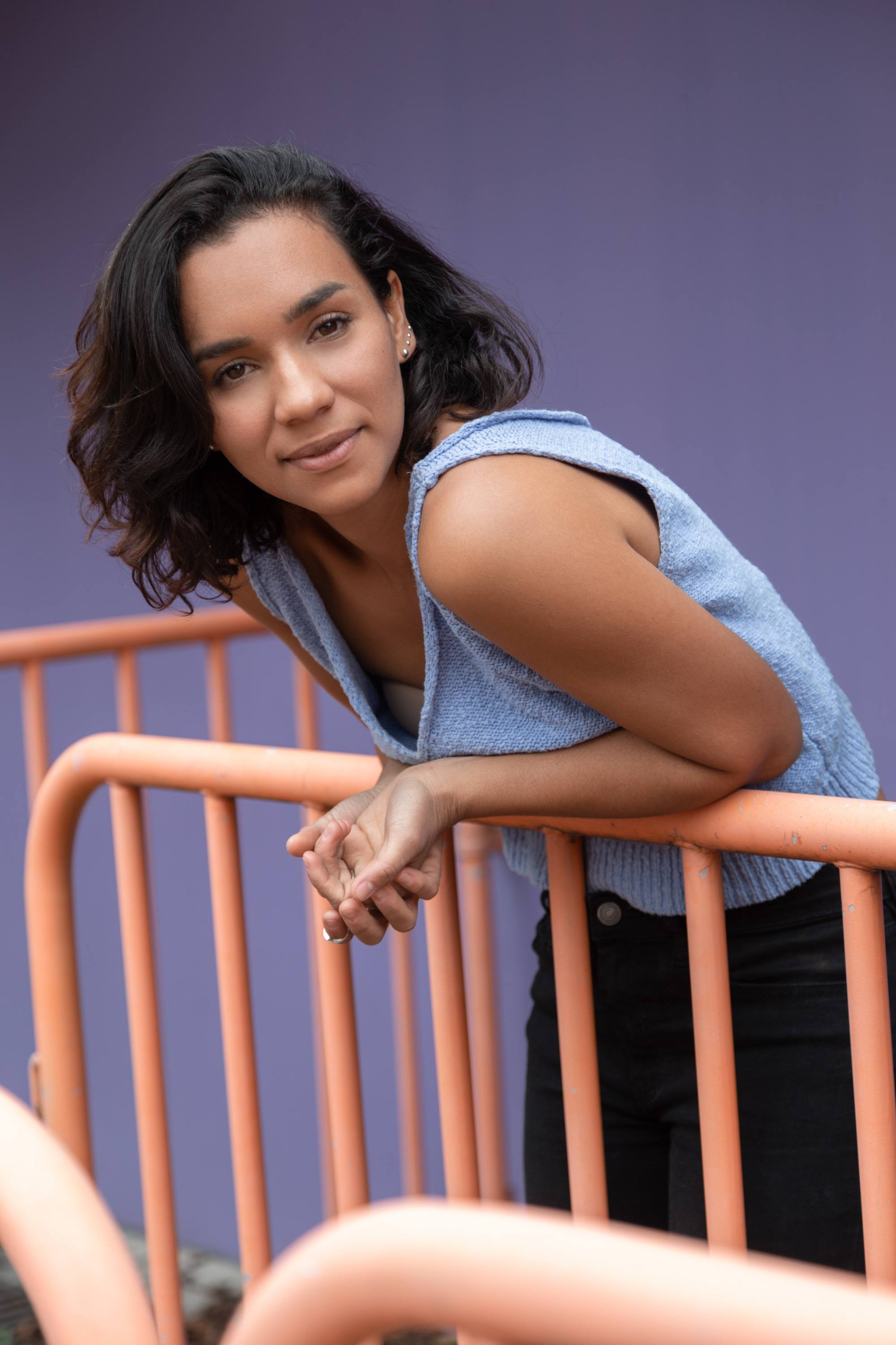 Baby shower hairstyles: Short beach waves