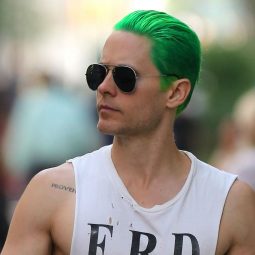 Jared Leto con color de cabello verde para hombre