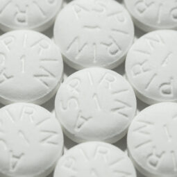 Pastillas de ácido salicílico o aspirina