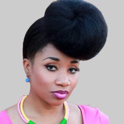 Avein Dugas: a dona do maior cabelo afro do mundo