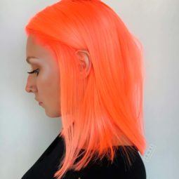modelo de neon peach