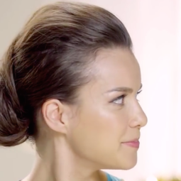 VIDEO: Homecoming Hairstyle Idea from Vlogger Ingrid Nilsen
