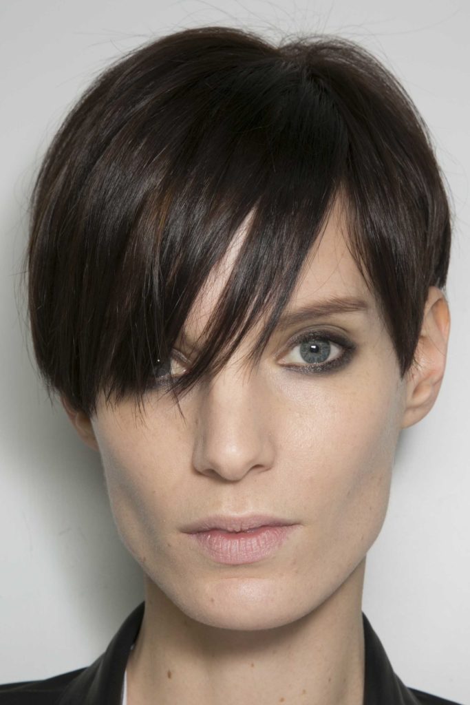 best hairstyles for thinning hair soft pixie
