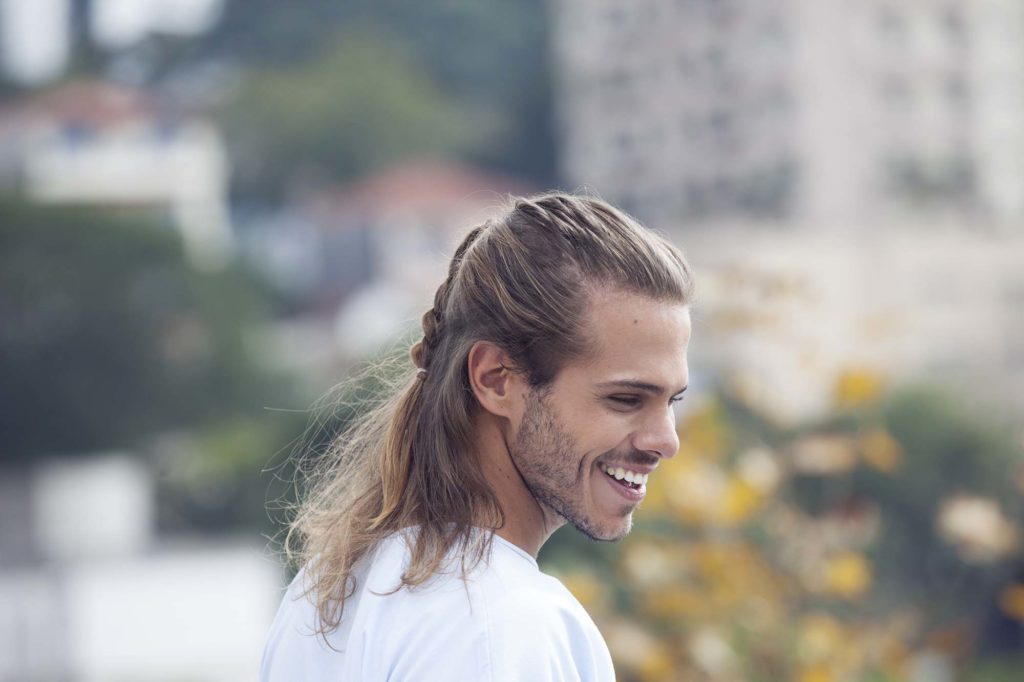 Best Long Hairstyles For Men In 2020: Man Buns, Braids and More