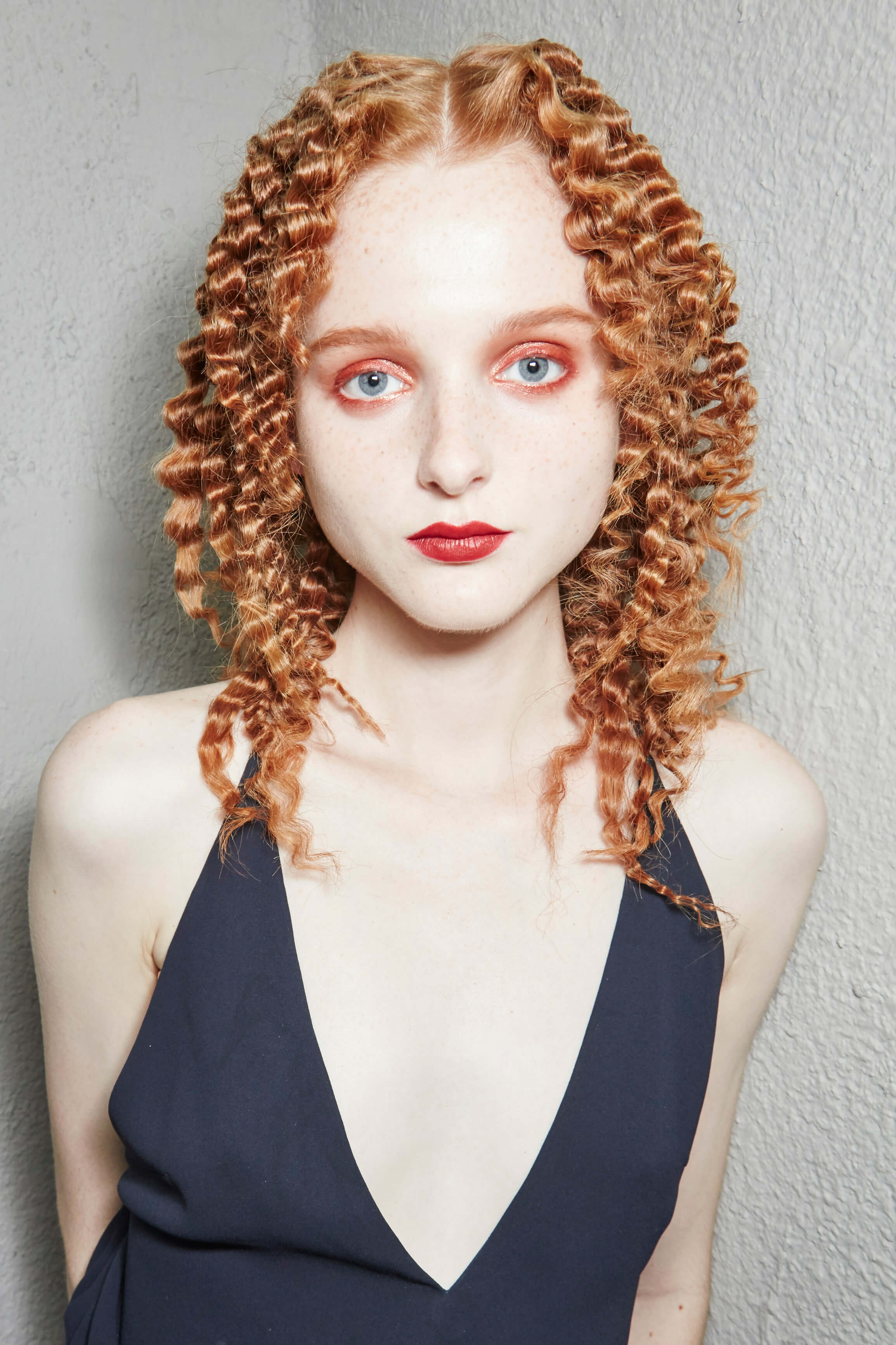 fall hair trends crimps