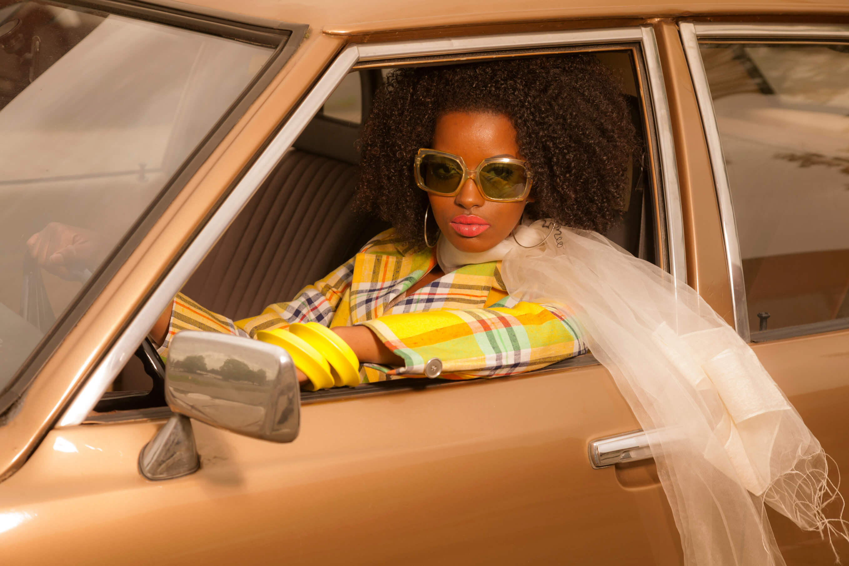 '70s hairstyle cool afro