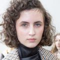 winter hair deep part curls