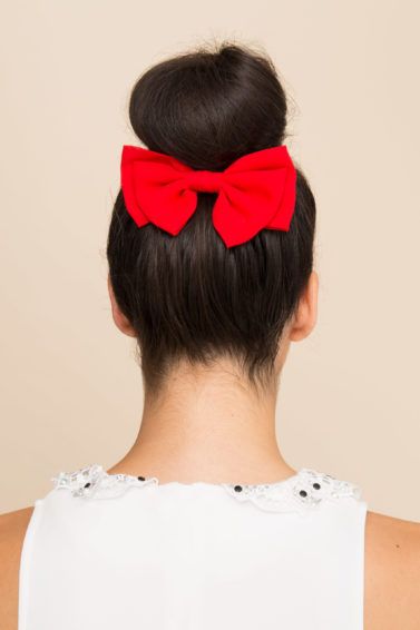 updo with bow main