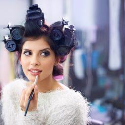 how to use hair rollers to curl your hair