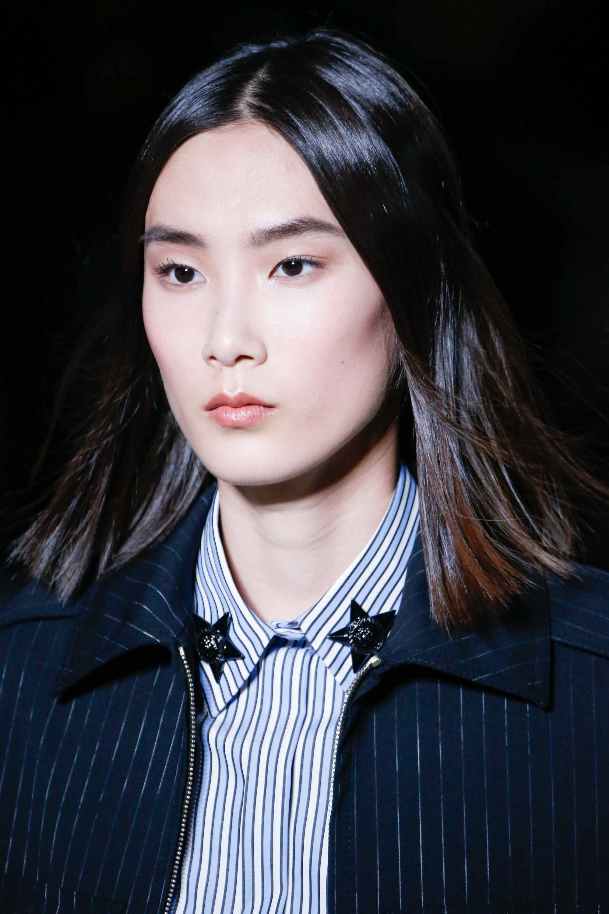 sleek lob hairstyles