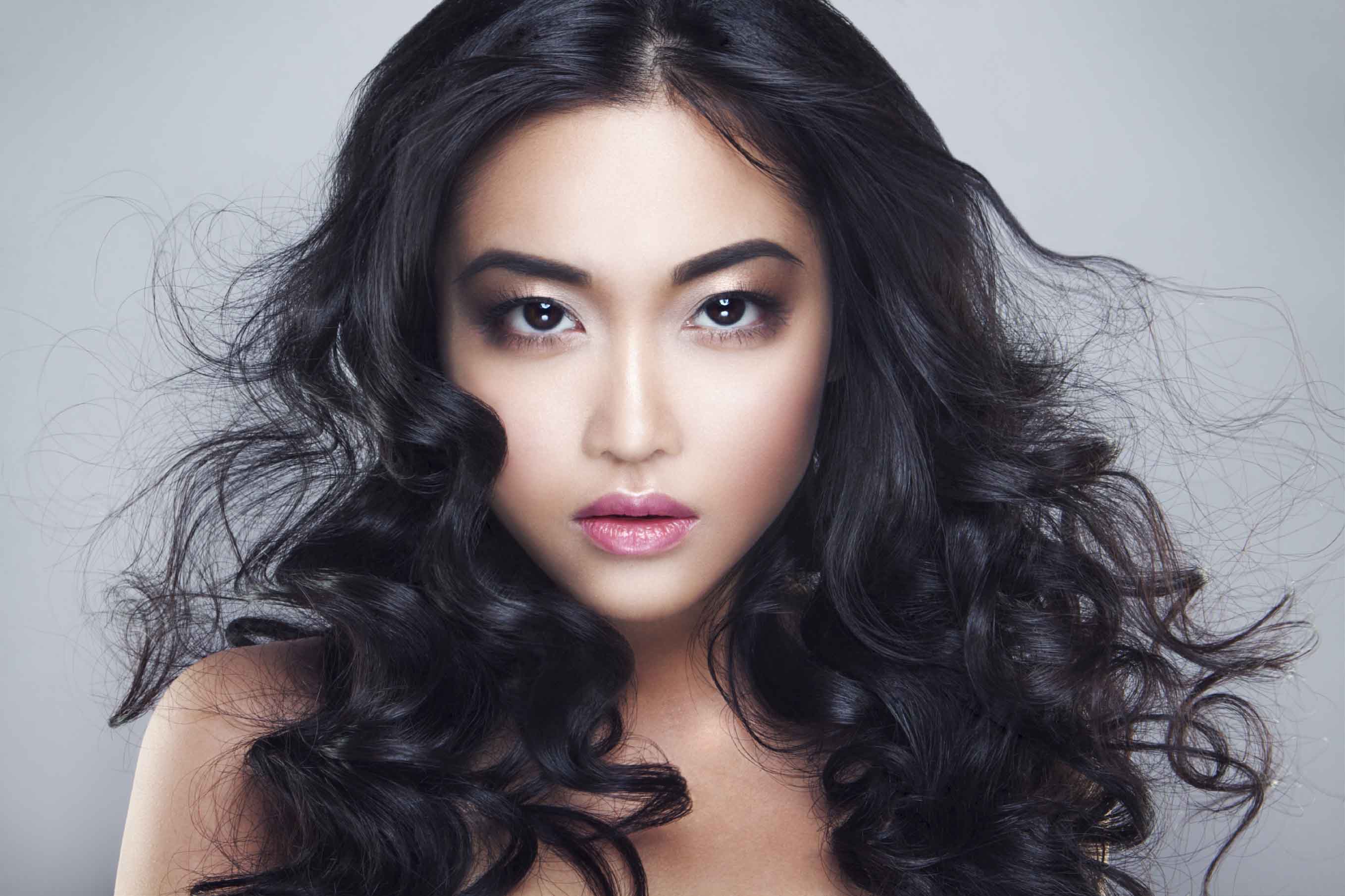 curling wand hairstyles on tight ringlets