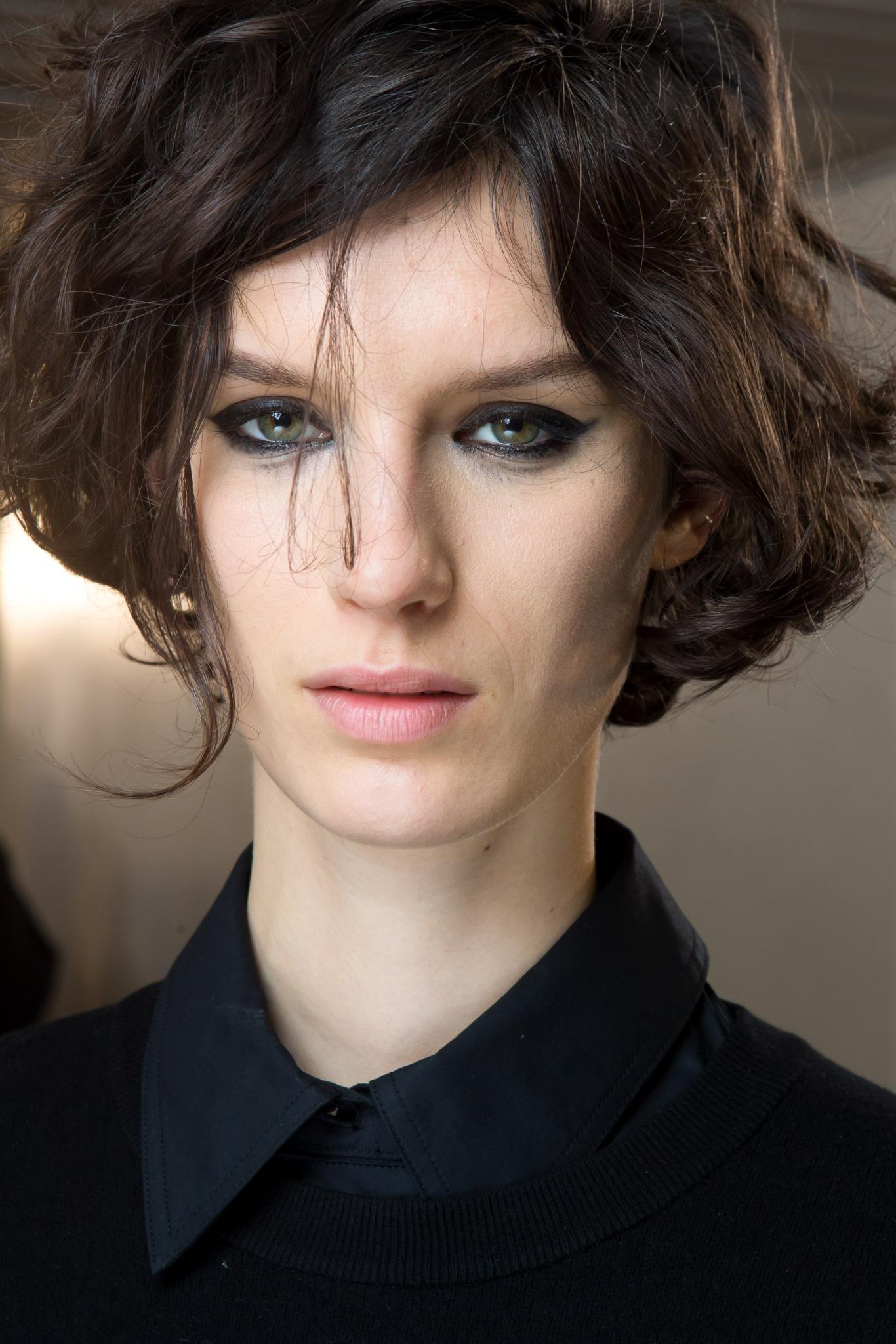 Fall's Biggest Haircut Trends Include Razor-Sharp Bobs and Tousled Curls