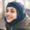 blue hair trend with a hat