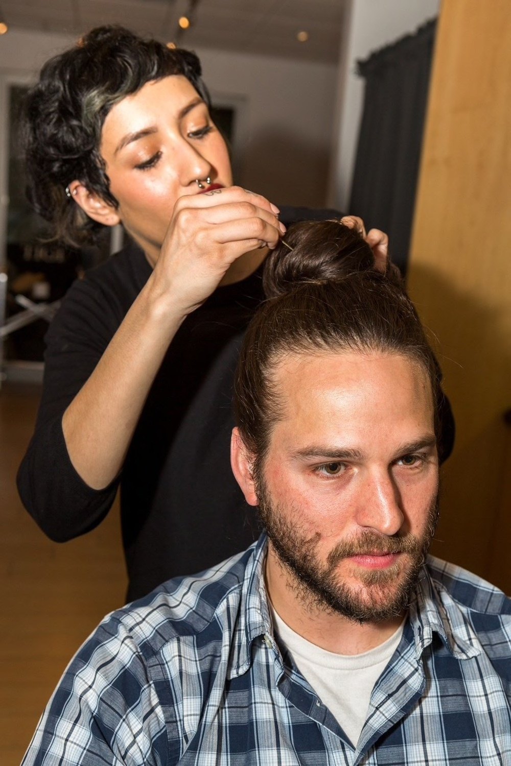 how to do a man bun: secure with pins