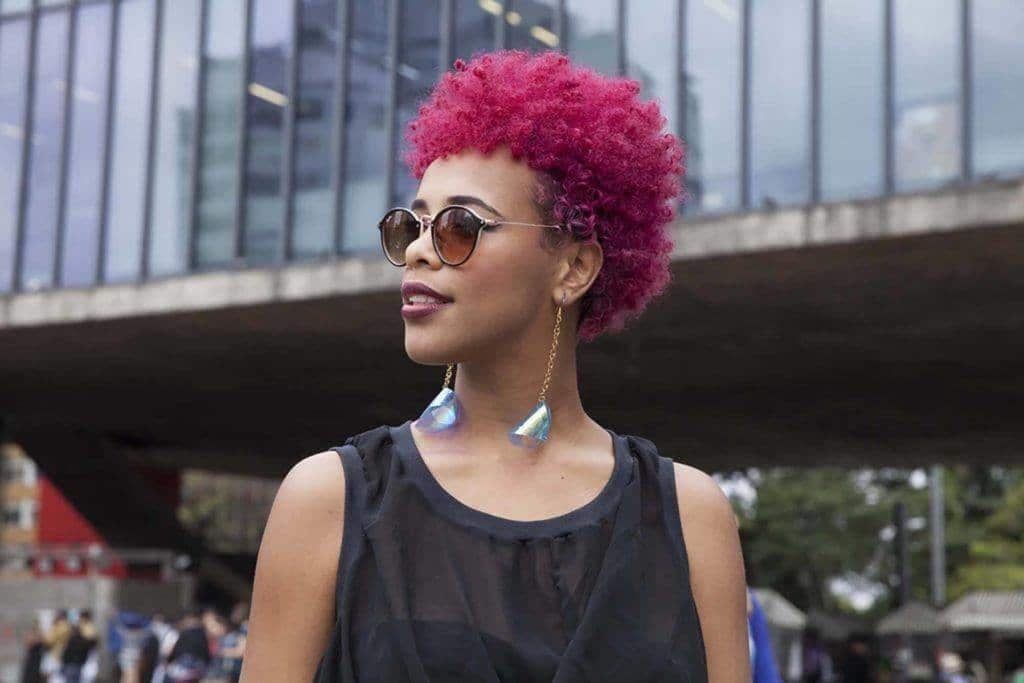 penteados naturais rosa afro