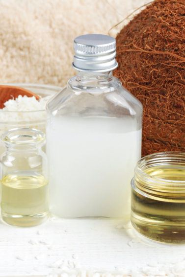 best hair oil: coconut oil