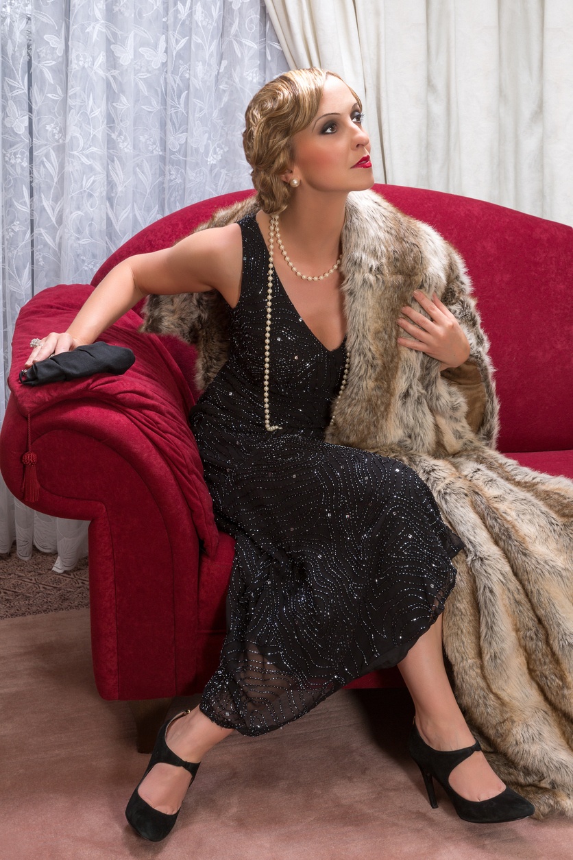 center part finger waves flapper hairstyles