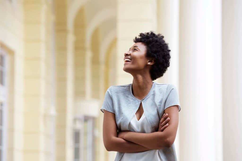 short haircuts for curly hair: short afro
