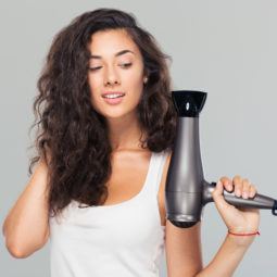 best hair dryer for curly hair: tips and insight