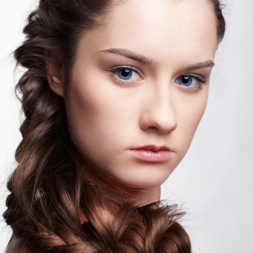 10 Brown Hair Blue Eyes Hairstyles To Inspire You In 2022 | Ath Us | All  Things Hair Us