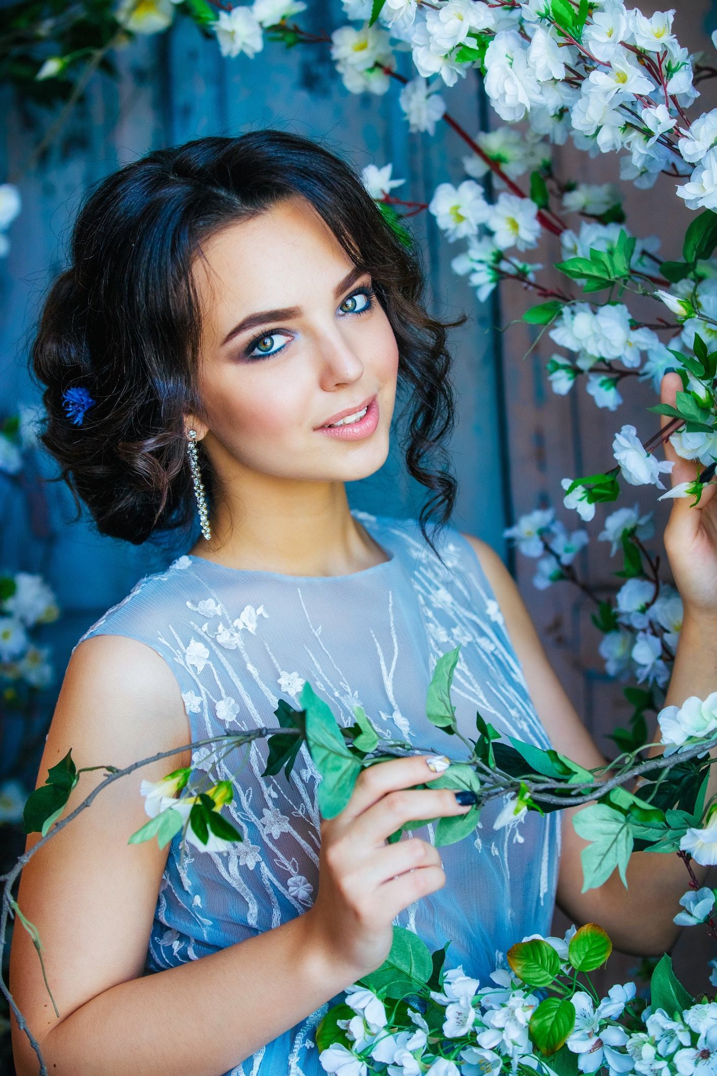 19 Beautiful Flower Girl Hairstyles for Girls of All Ages in 2019 | ATH ...