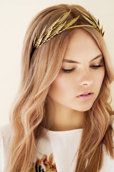 hairstyles with tiara gold leaves blonde curls