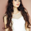 hairstyles with tiara long loose curls flat crown