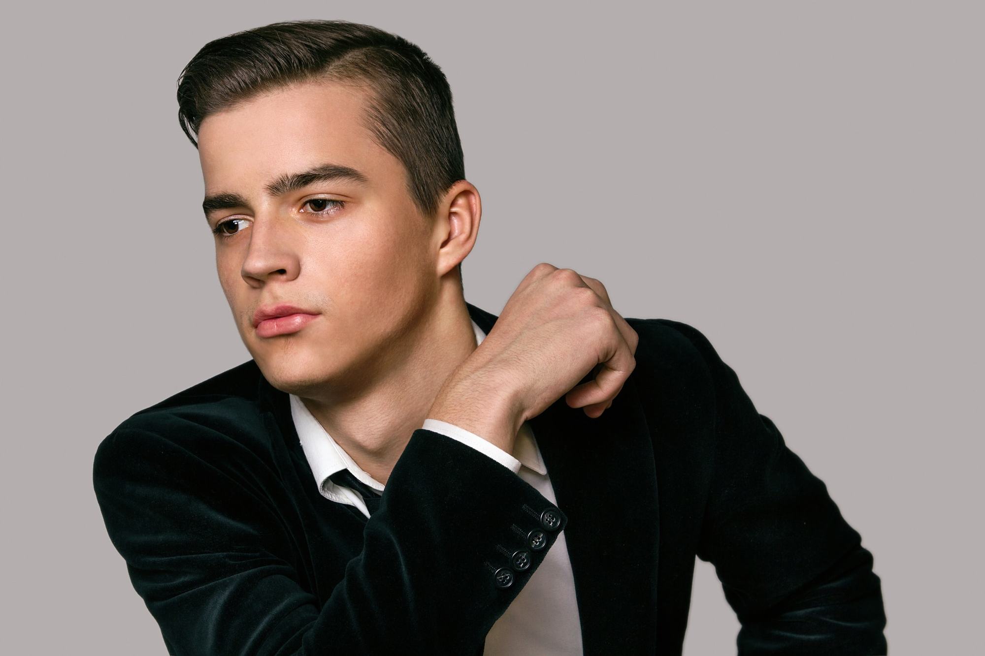 short on sides long on top gelled combed