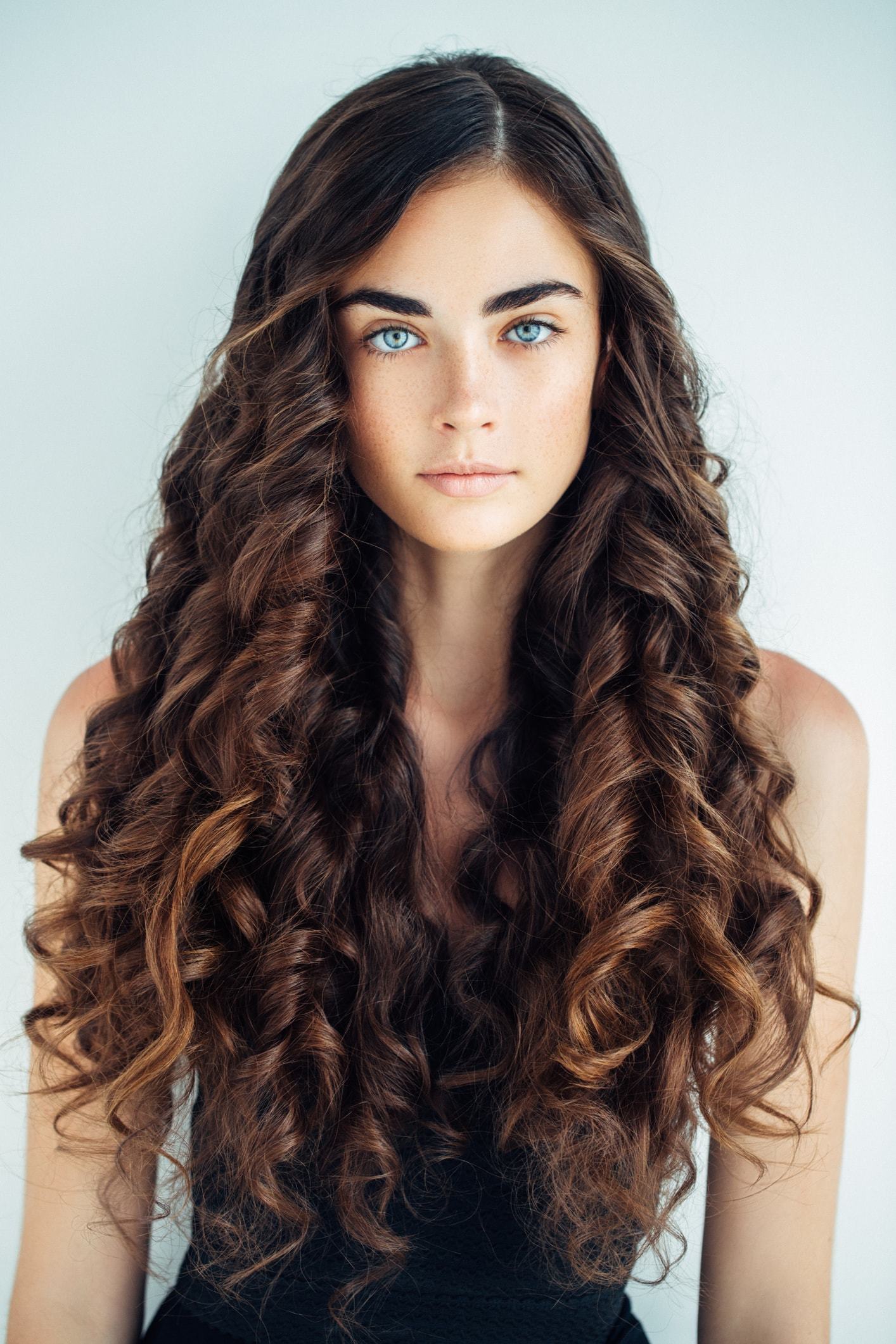 Wedding Hairstyles For Curly Hair: 30+ Looks & Expert Tips