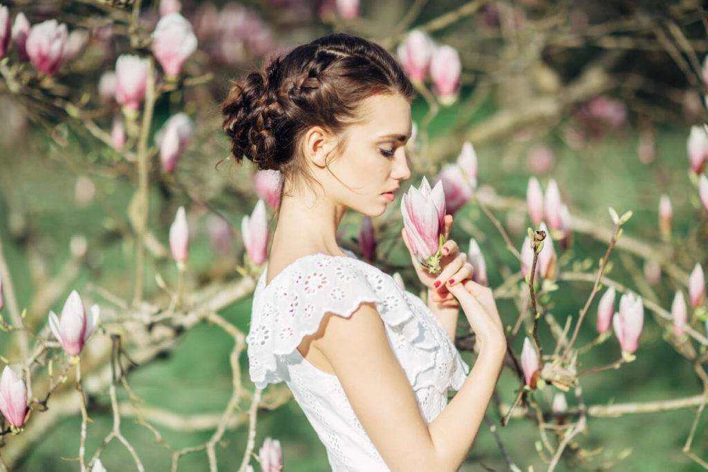 wedding hairstyles for medium length hair: French braid updo