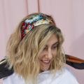 spring waves for short hair: scarf