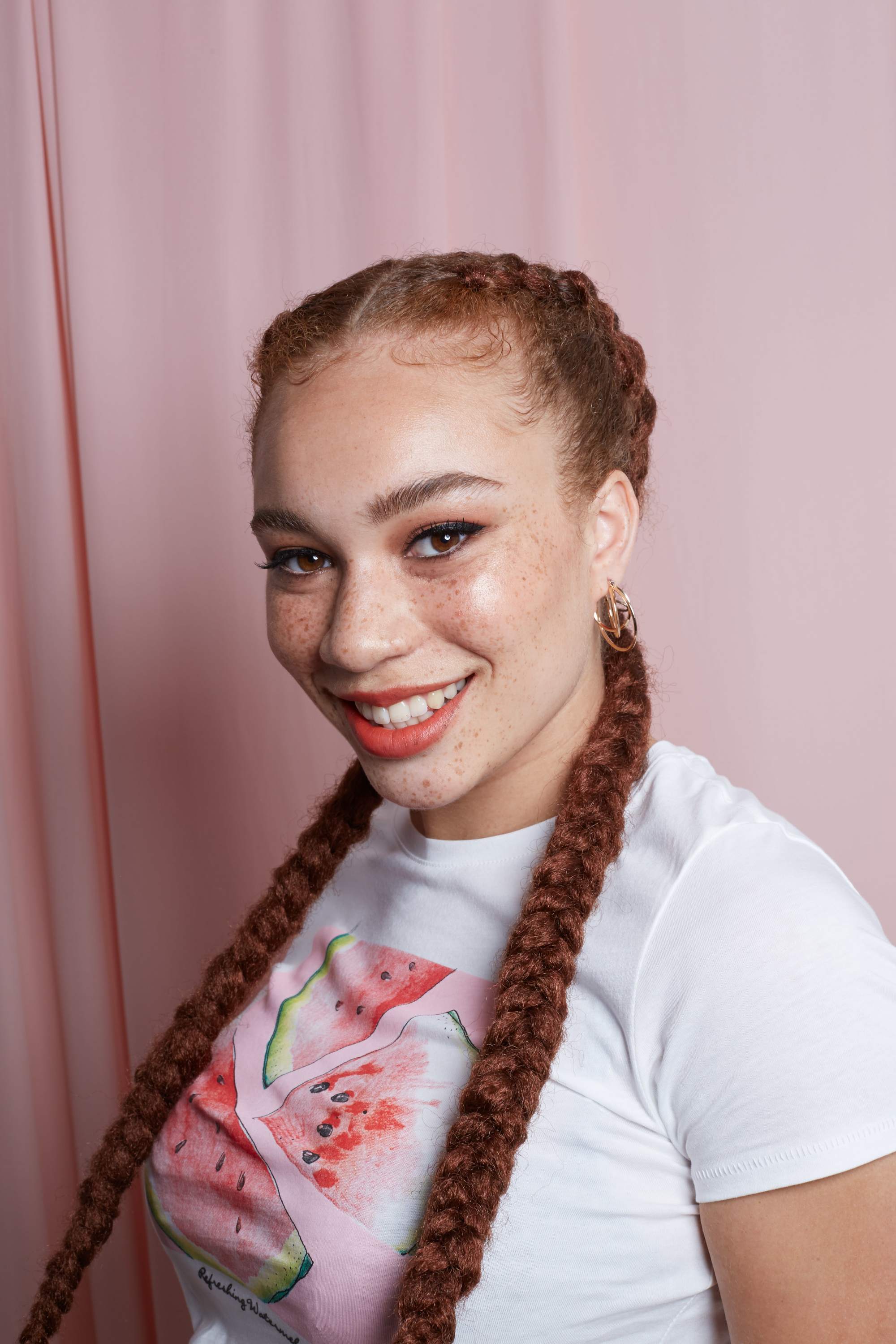 Expert Tips to Wear Braids Safely This Summer