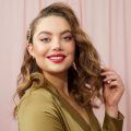 holiday hairstyles for long hair sparkly clip