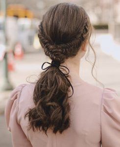 Ribbon Hairstyles: Chic and Easy Hairstyle Ideas for the Holidays | All ...