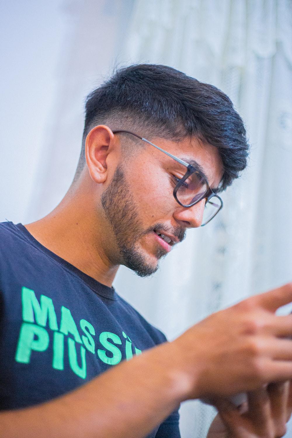 undercut fade