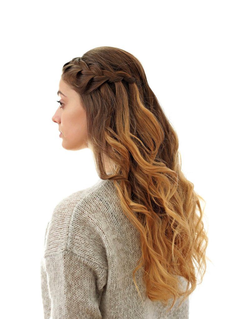 girl with half-updo braid