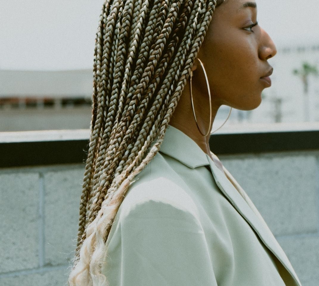 Blonde Knotless Braids curls
