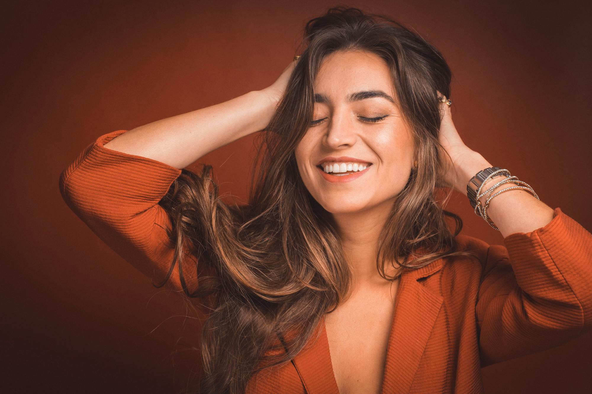 best drugstore shampoo and conditioner woman long brown wavy hair