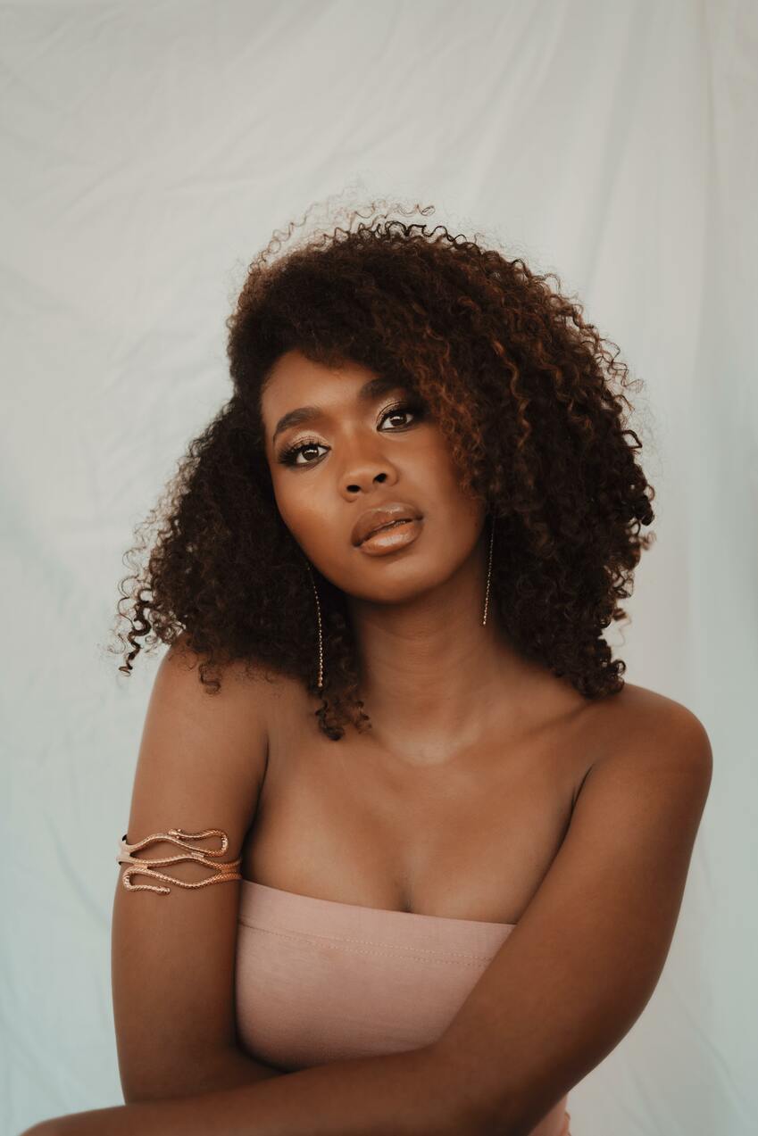 natural hairstyles side part