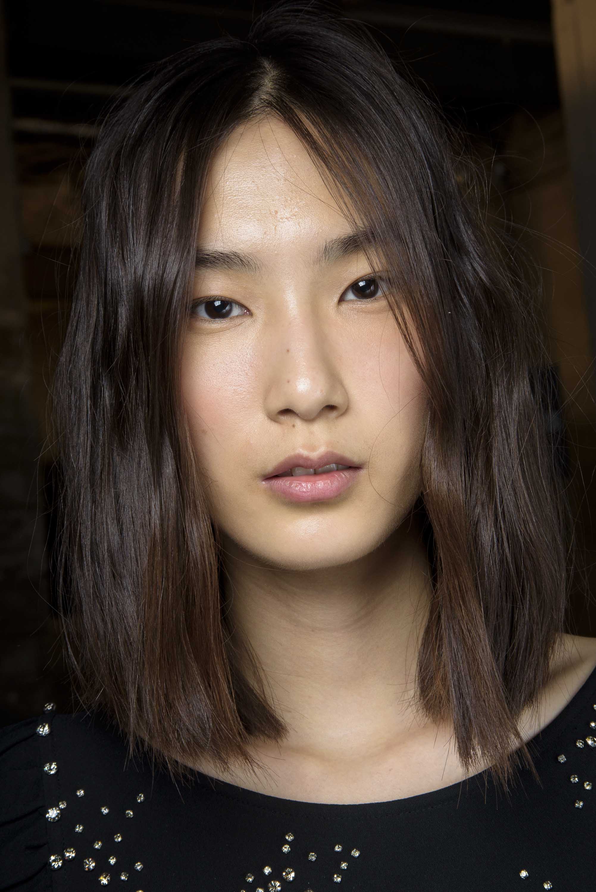 wavy-long-bob
