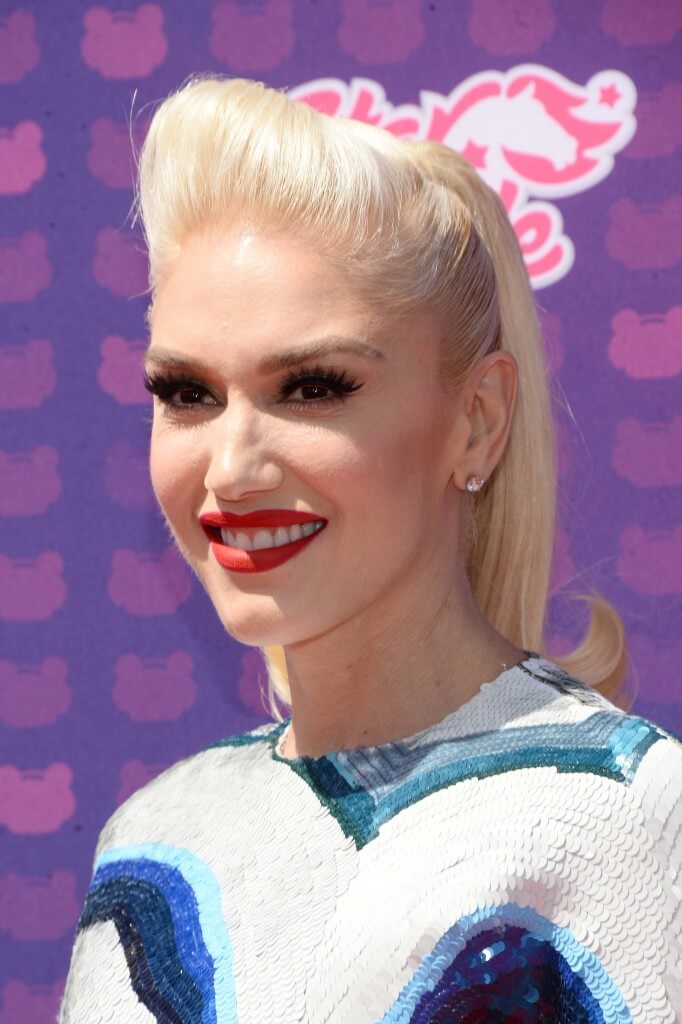 bleach blonde hair on gwen stefani getty