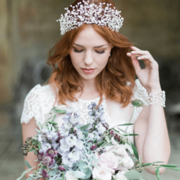 Bridal hair: redhead woman with vintage crown hairstyle