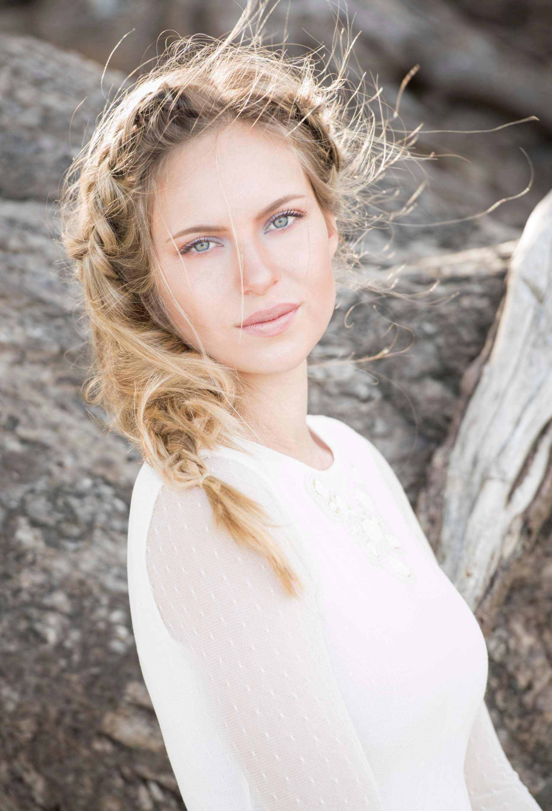wedding hairstyles for long hair fishtail braid