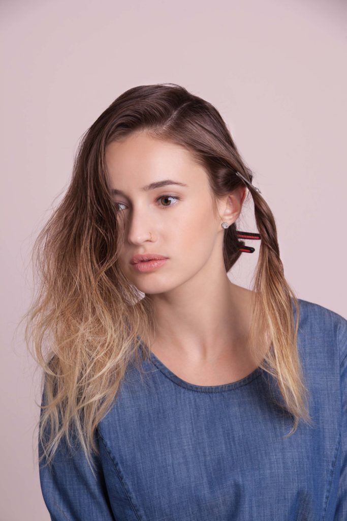 20s-inspired flapper hair - All Things Hair