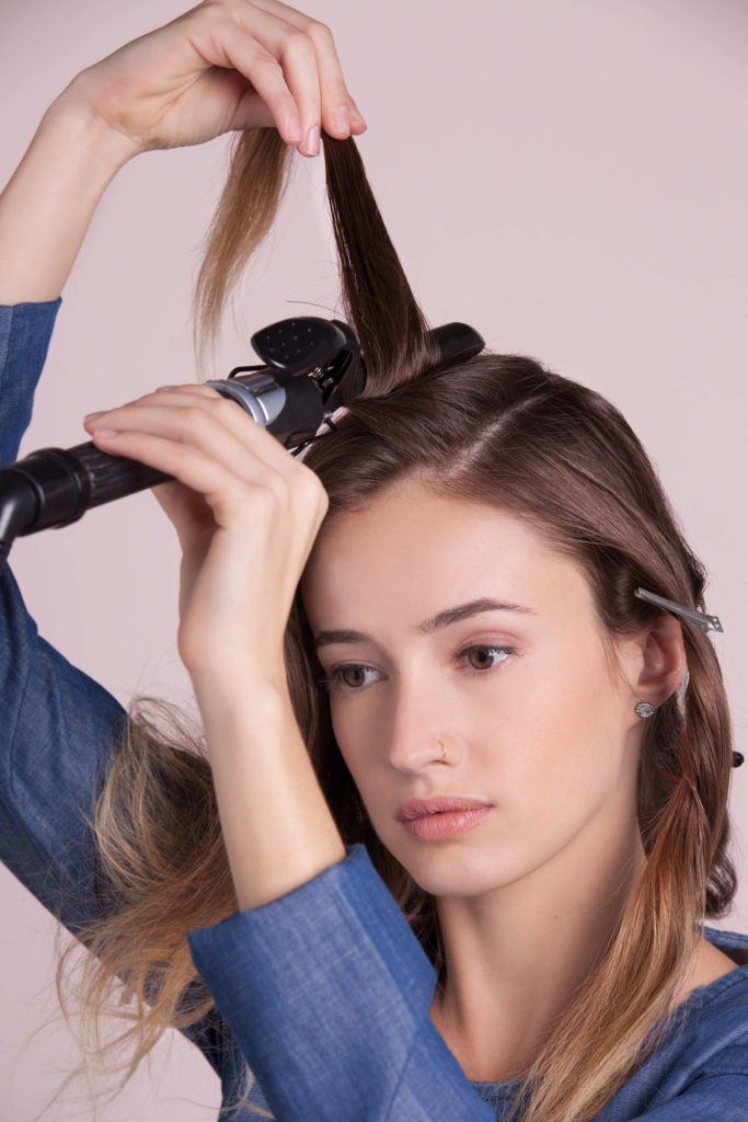20s-inspired flapper hair - All Things Hair